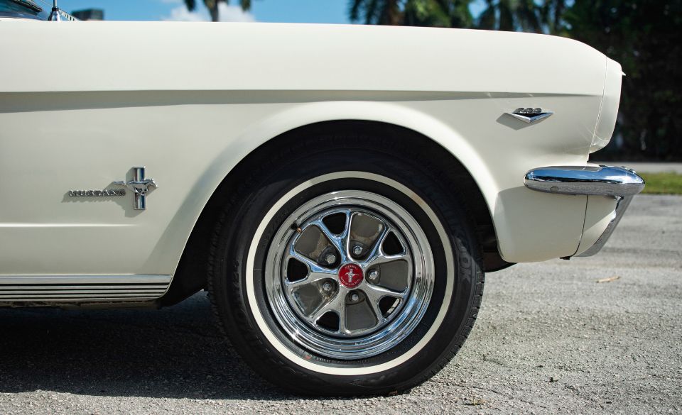 Ford car